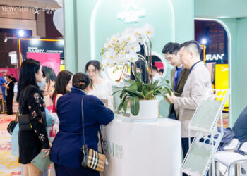 绿野仙境遇见”骨相支撑”魔法 优法兰闪耀IMCAS展现中国医美创新力