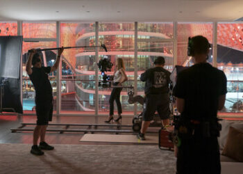 阿布扎比电影委员会通过《惊天魔盗团3》展现合作的力量