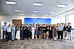 拥抱AI变革，共探融合之道 | 上海外服举办”智能浪潮下的洞察与引领”人力资源高管思享会