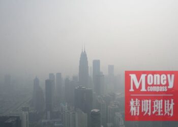 烟霾不只影响健康！太阳能发电曾跌17.8%，航空旅游也受冲击