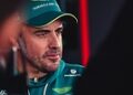 Pepperstone 与 Aston Martin Aramco 续签并扩大合作伙伴关系，费尔南多 • 阿隆索将于 2027 年起担任全球品牌大使