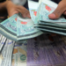 大马月薪差距有多大？顶层至少RM9,600，底层仅RM1,700！