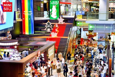 Singapore’s First MINISO IP Collaboration Pop-Up Store Debuts at the Heart of the City, Unveiling Blind Box Wonders for the Holiday Season