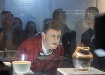 Xinhua Silk Road: Evan Kail explores porcelain cultural legacy in SE. China’s Fujian Dehua