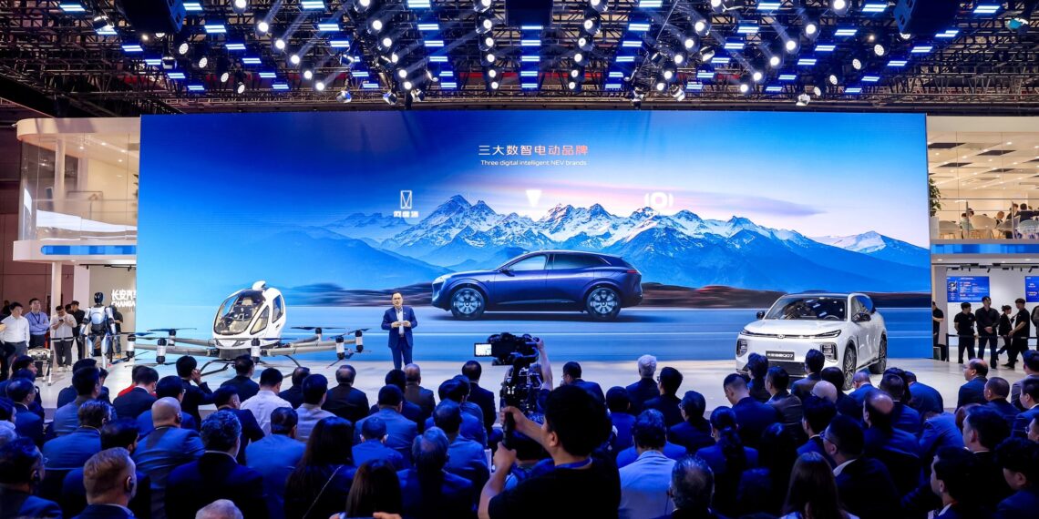 ChangAn Automobile Embraces Innovation with “Together for a Smarter World” Theme at Auto Shanghai 2025