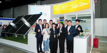 Arctech Presents 30GW-Proven SkyLine II and Signs Strategic Partnership at Solar&Storage Live Malaysia 2025, Solidifying Its Leading Position in Southeast Asia’s Solar Market