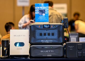 BLUETTI Apex 300 and Full Ecosystem In-Person Debut at Media Day: Innovation Meets Sustainability