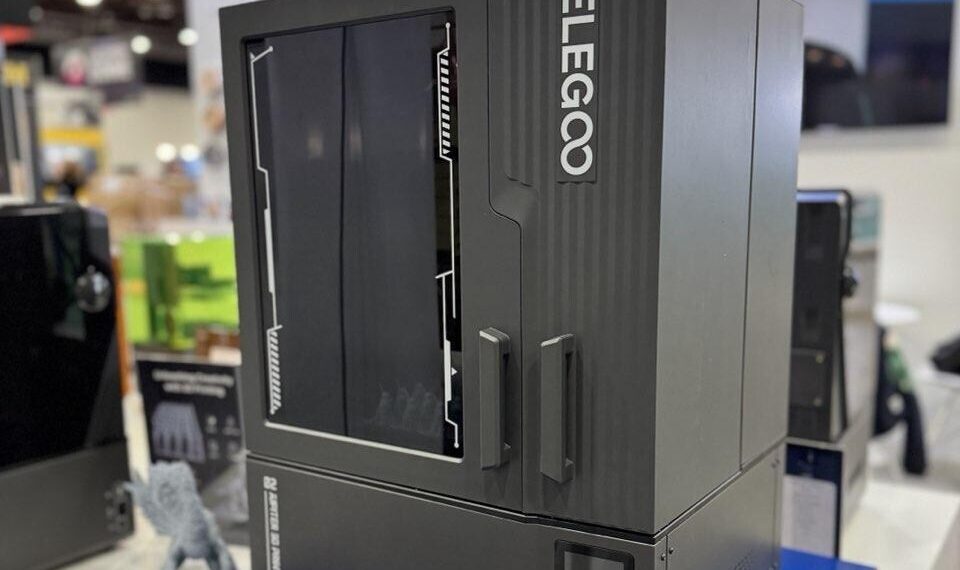 Elegoo Debuts Jupiter 2 Large-Format Resin 3D Printer for Bigger Ideas and Smarter Engineering at RAPID+TCT 2025