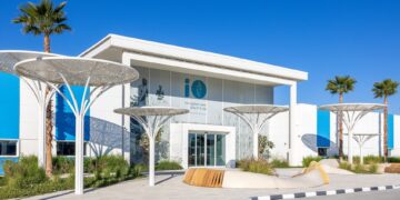 Hazza bin Zayed witnesses inauguration of Innovation Oasis and Advance AgriTech Academy in Al Ain Region