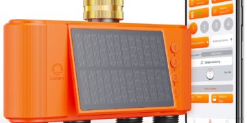 Lumary Solar Watering Timer Assists Water-Scarce Regions with More Efficient Irrigation Planning