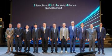 KN Group Leads International Data Industry Ecosystem