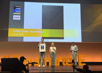 Hi-MO X10 Wins Smarter E AWARD 2025