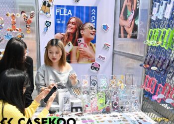 CASEKOO Stuns at Hypebeast Flea with Creative DIY Experience and Funky Cultural Icons
