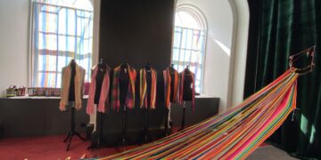 Ping An’s Mother’s Needlework Public Welfare Program Showcased at London Craft Week