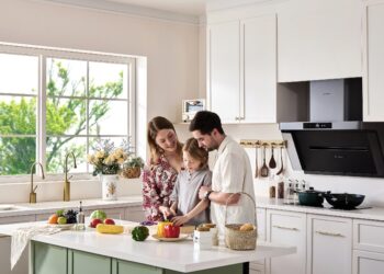 CleaDeep Addresses Kitchen Oil Fume and Harmful Pollutants Issue with Product Powered by Industrial-Grade IQV Technology