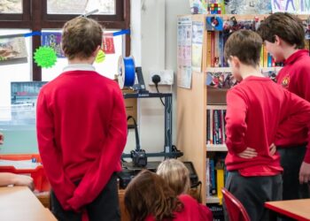 Elegoo Expands CSR Programs for Social Inclusion, Marking 10 Years of Empowering Creators