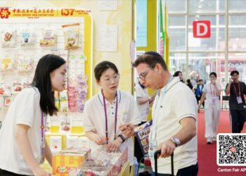 137th Canton Fair Sets Off Flavor Frenzy with Playful Snacks & Sweets