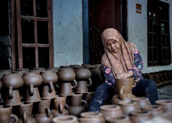 Fintech Pioneer Amartha Secures $55M from European Development Finance Institutions to Empower Women Entrepreneurs in Rural Indonesia