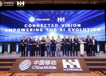 China Mobile and Global Partners Explore New Opportunities in the AI+ Era at Hand-in-Hand Executive Conference