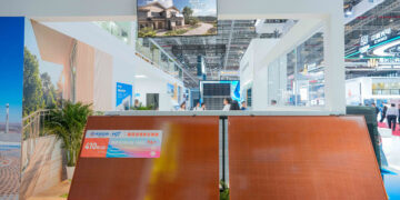 HJT Everywhere: Huasun Demonstrates Flexible PV Integration from Balconies to Electric Vehicles at SNEC 2025