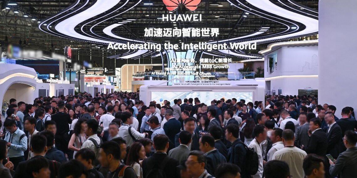 5G-A Users Reach 10 Million in China: Huawei Showcases 5G-A Development and Value of Scenario-based AI