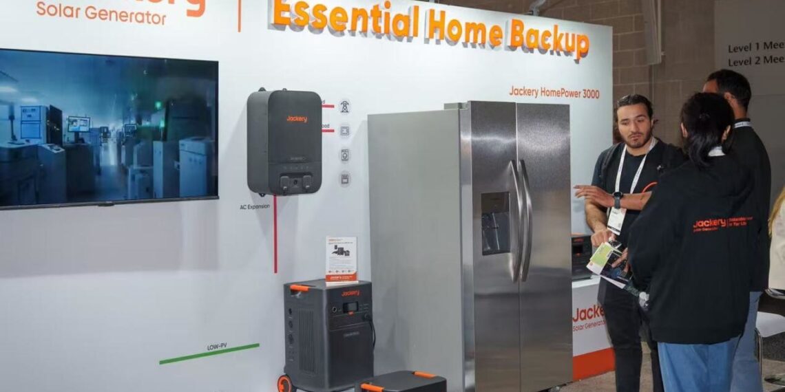 Jackery Presents Latest Sustainable Energy Solutions at AIA25 Expo