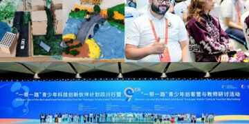 DFRobot Unihiker K10 Supports Innovation at 9th Belt and Road Youth Maker Camp in Chengdu