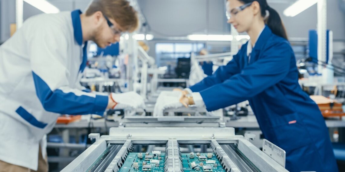 FIC Global Leads the Switch from Electrons to Photons for AI Factories