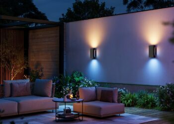Govee Launches Industry-First All-Around Dynamic Outdoor Wall Light
