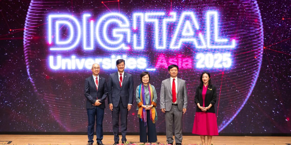 Lingnan hosts over 300 global experts at Digital Universities Asia – Exploring AI integration and innovation in higher education and beyond