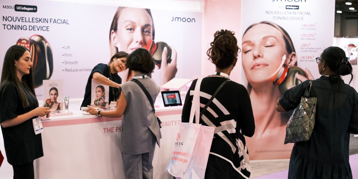 JMOON Unveils Flagship Beauty Tech Device at Cosmoprof North America, Signaling Official Entry into the US Market