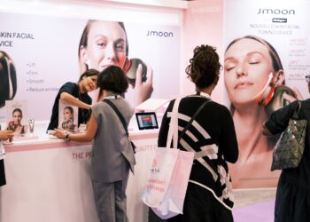 JMOON Unveils Flagship Beauty Tech Device at Cosmoprof North America, Signaling Official Entry into the US Market