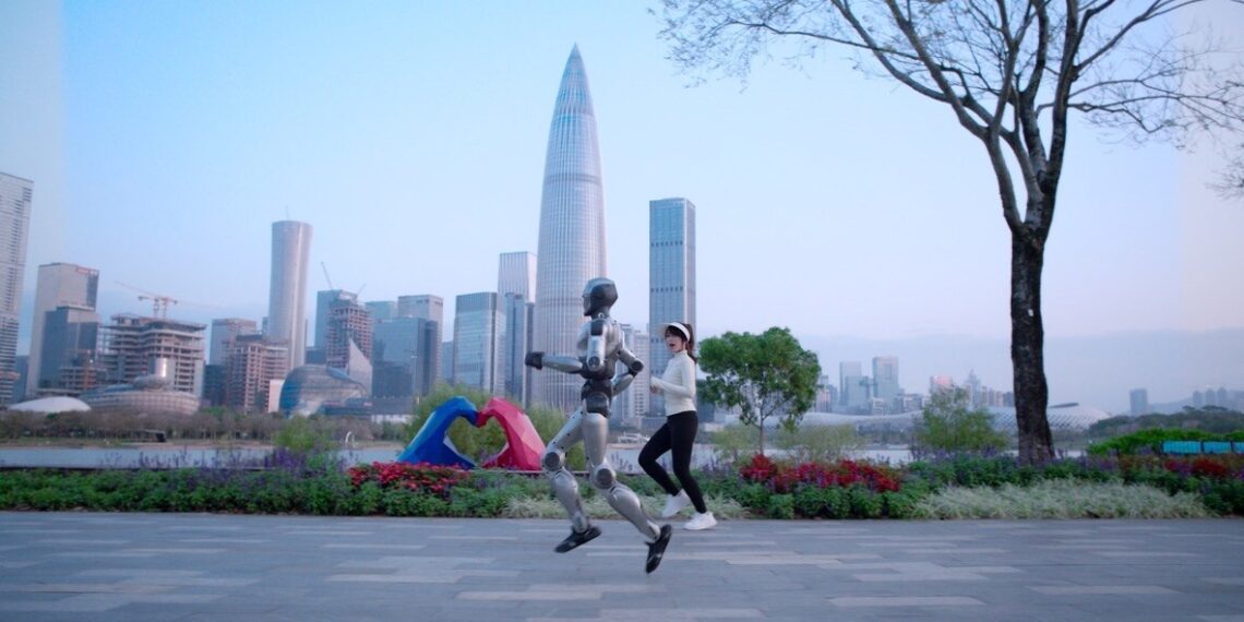 EngineAI Raises Nearly RMB 1 Billion in Pre-A++ and A1 Rounds, Led by JD.com