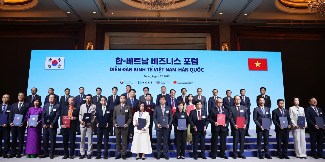 FPT Corporation Strengthens Vietnam-Korea Partnerships in Semiconductors and High-Quality Workforce Training