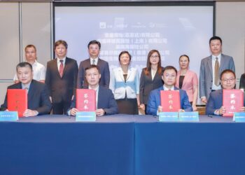 AXA Signs Cooperation Agreement with Hainan Boao Lecheng Administration