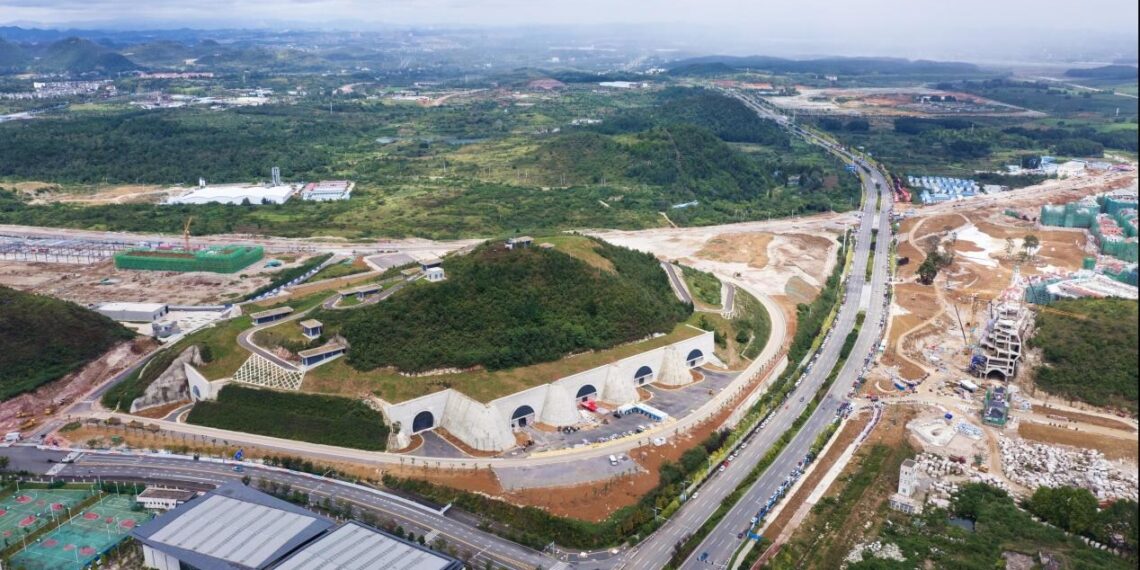 Establishing Highland for Computing Power, Guizhou’s Big Data Industry Seizes the Opportunities from the “East-Data-West-Computing” Strategy