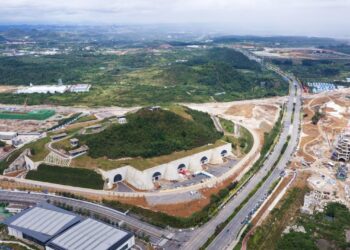 Establishing Highland for Computing Power, Guizhou’s Big Data Industry Seizes the Opportunities from the “East-Data-West-Computing” Strategy