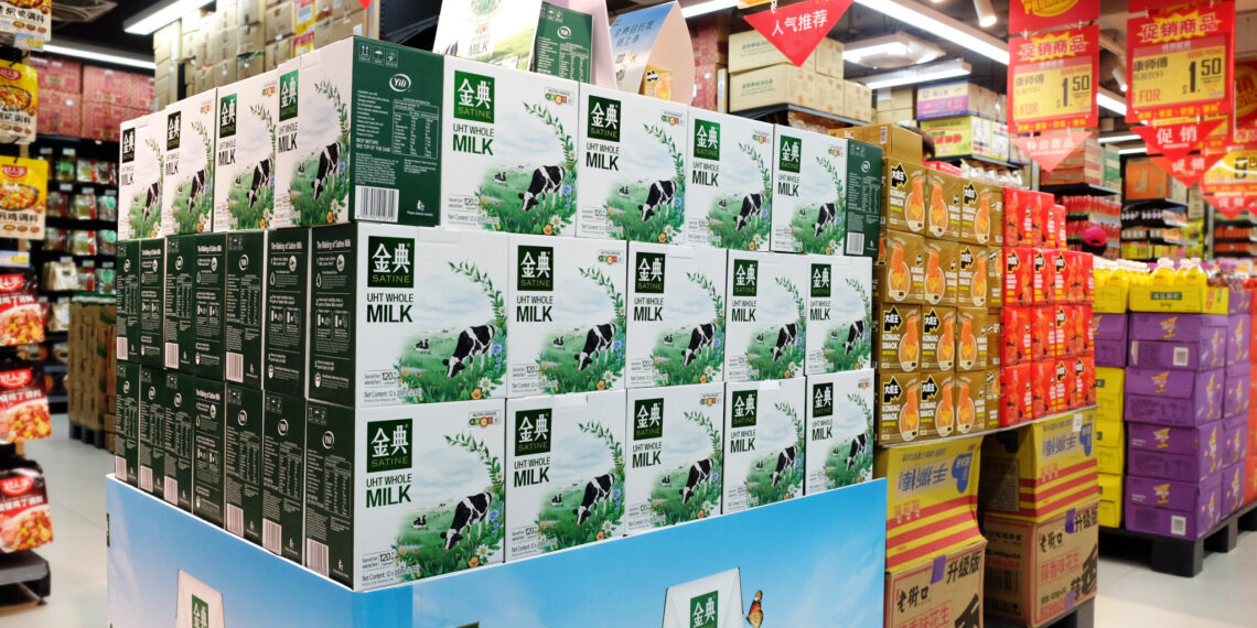 Yili Premium Milk Satine Debuts in Singapore, Offering High-quality Chinese Dairy to Southeast Asia