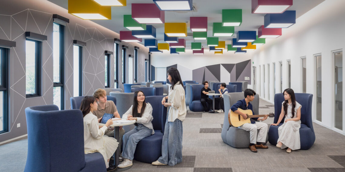 Why Vietnam Is Becoming the Smart Study Abroad Option for China’s Next Generation