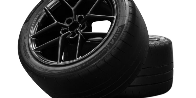 Twice in A Year – Giti tires enable YANGWANG U9X to Set of New Land Speed Record to Become the Fastest Car on the Planet