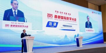 International Health Experts: China’s Experience Benefits Global Health Governance