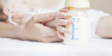 Clinically Proven Human Milk Probiotic LC40® supports Infant Health and Breastfeeding Mothers