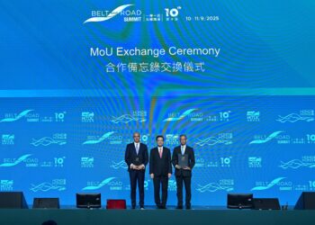 Independent Commission Against Corruption (ICAC) exchanges MoU with Hungarian Integrity Authority at B&R Summit to strengthen anti-corruption cooperation