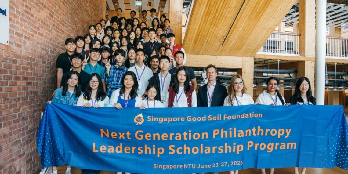 Cultivating Leaders for the Future : The Next Generation Philanthropy Leadership Program in Singapore