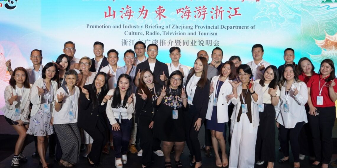 “Inspired by Mountains and Seas, Travel in Zhejiang” Tourism Promotion and Industry Briefing Held Successfully in Malaysia