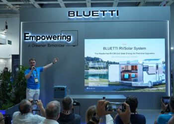 BLUETTI Unveils Pioneer Na, RVSolar System and FridgePower at IFA 2025