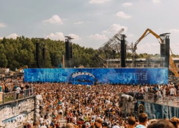 Tomorrowland 2025: Overcoming Adversity with Unity