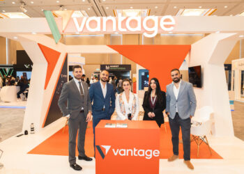 Vantage Shines as Main Sponsor at Smart Vision Summit Bahrain 2025, Wins ‘Most Trusted Broker’ Award