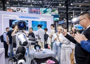 AgiBot Robotics Debuted at IROS 2025, the AgiBot World Challenge Concluded Successfully
