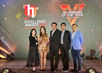 CROWN WORLDWIDE GROUP WINS GOLD FOR BEST MOBILITY & ORIENTATION CONSULTANT AND SILVER FOR BEST WORKPLACE CONSULTANCY AT HR VENDORS OF THE YEAR 2025